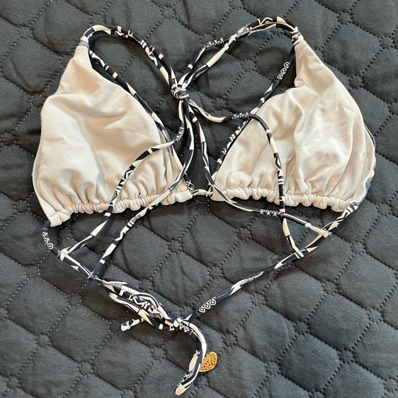 DEL MAAR bikini 👙 reversible, with duster - Picture 10 of 10